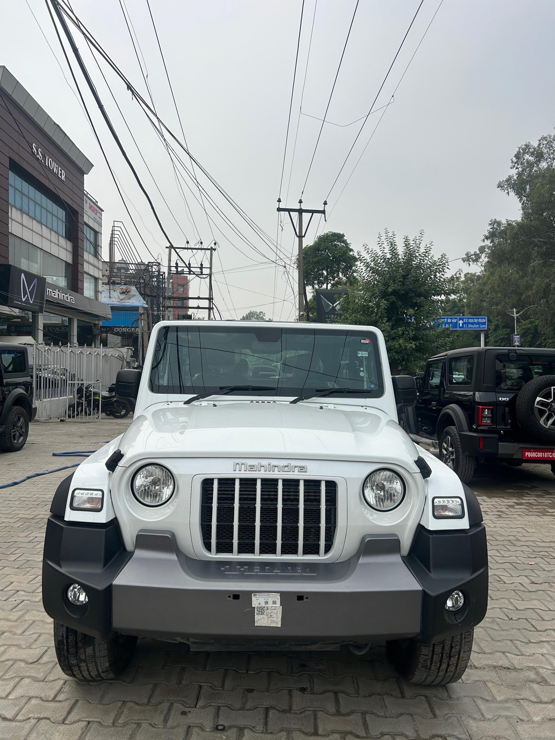 2025 Mahindra Thar AXT MT 2025 Mahindra Thar AXT MT