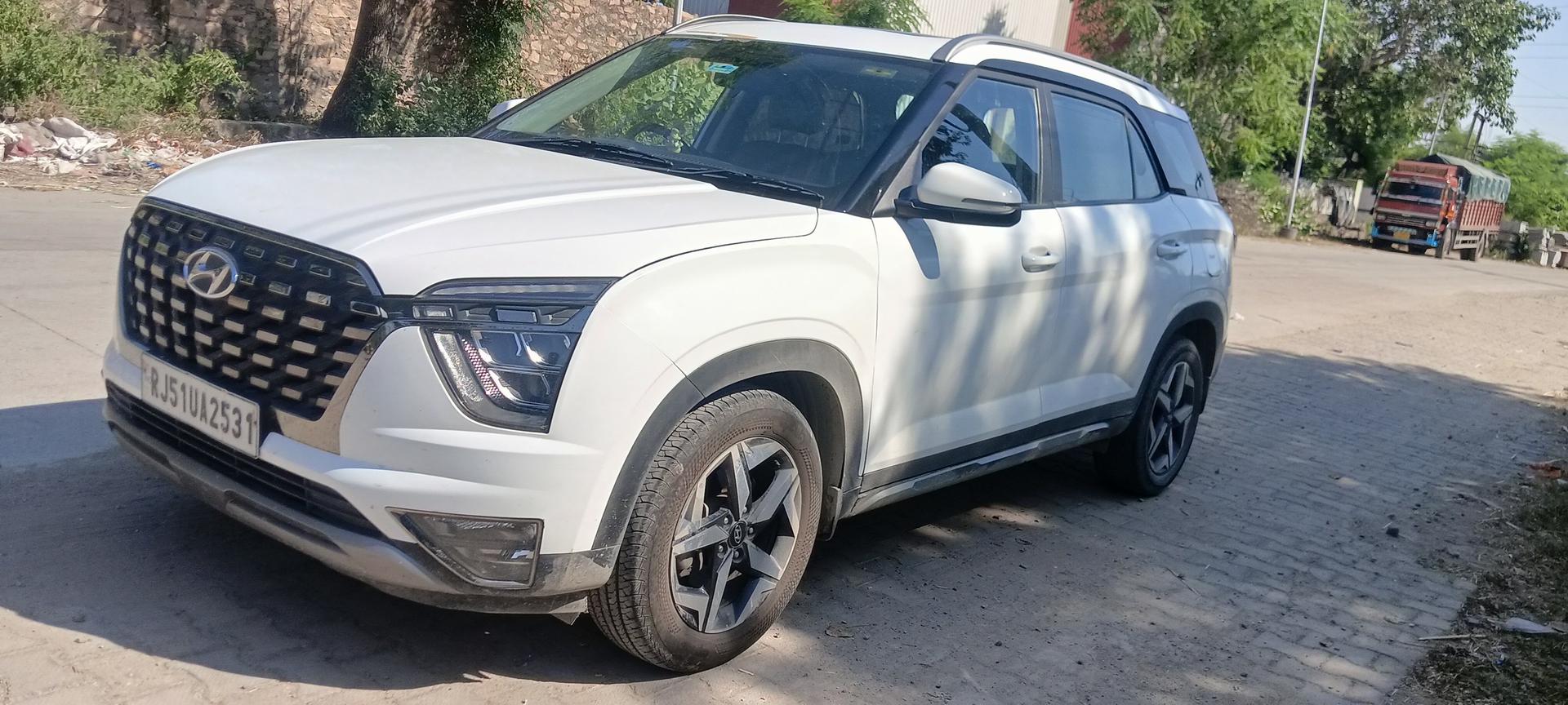 2022 Hyundai Alcazar Prestige 7 Seater MT Petrol 2022 Hyundai Alcazar Prestige 7 Seater MT Petrol