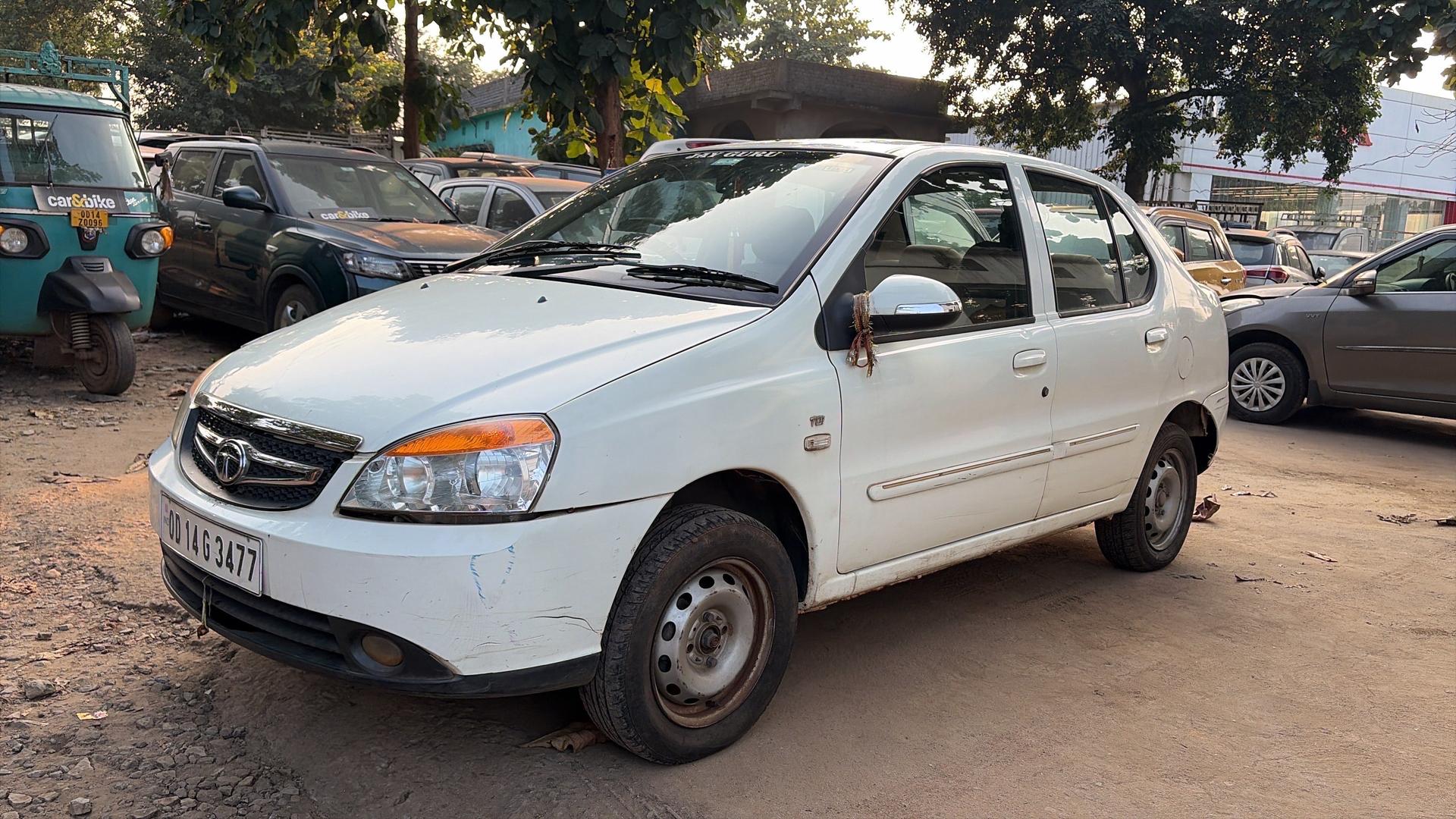2015 Tata Indigo eCS LX TDI BS III 2015 Tata Indigo eCS LX TDI BS III
