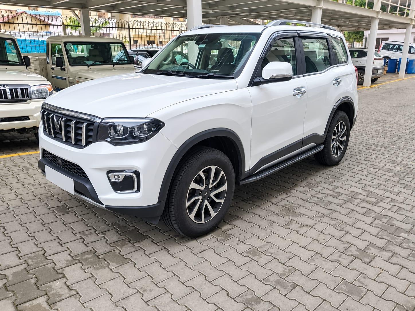 2025 Mahindra Scorpio-N Z2 E 7 STR Diesel 2025 Mahindra Scorpio-N Z2 E 7 STR Diesel