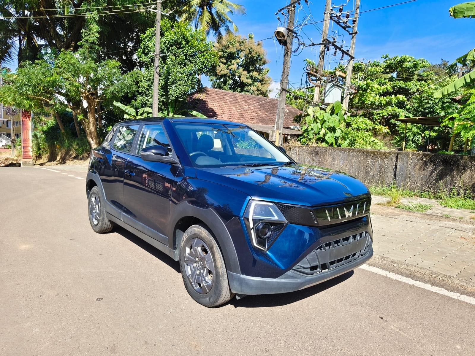2024 Mahindra XUV 3XO MX3 Pro 1.2 L TCMPFi 2024 Mahindra XUV 3XO MX3 Pro 1.2 L TCMPFi