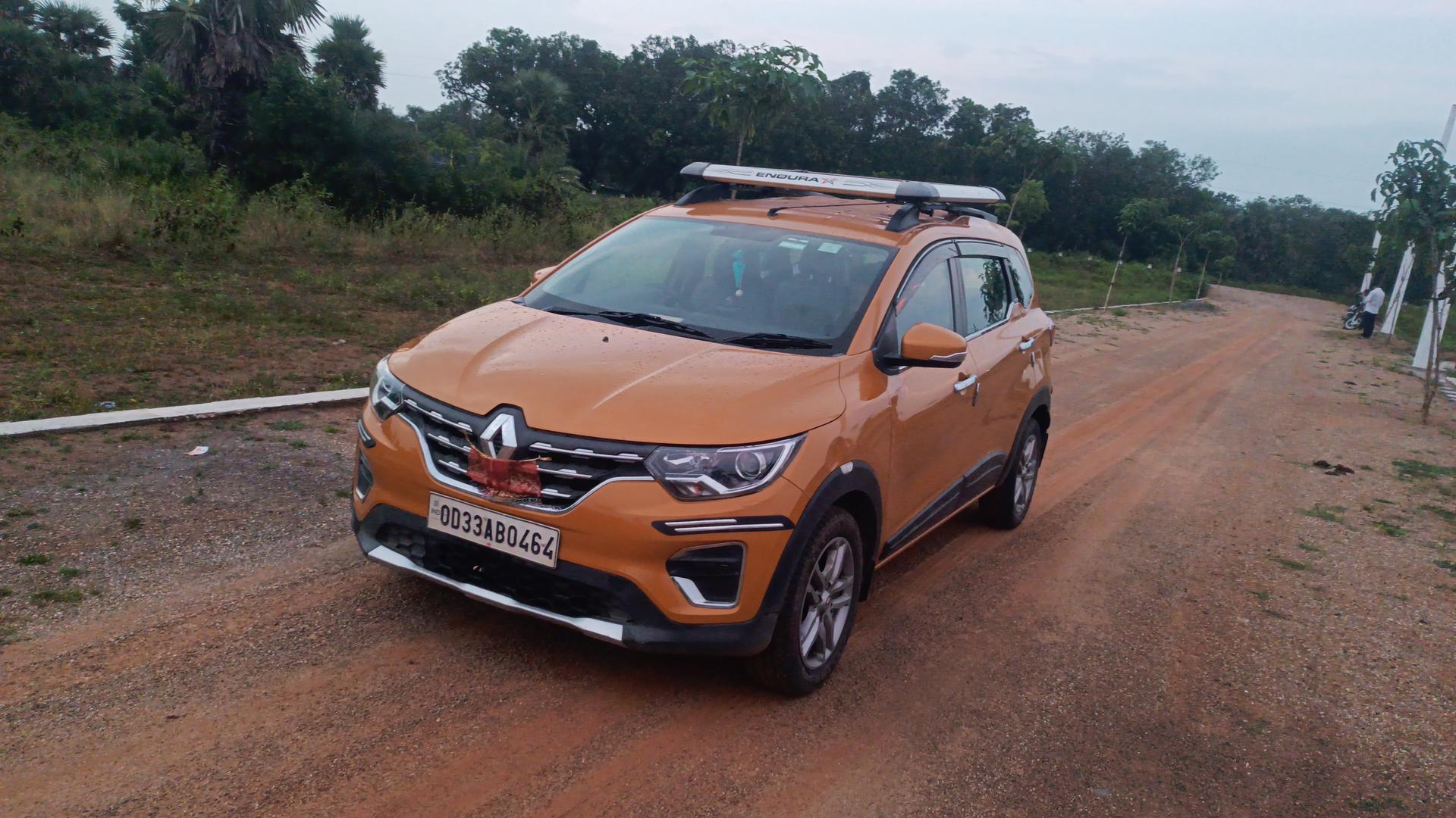 2020 Renault Triber RXZ 2020 Renault Triber RXZ
