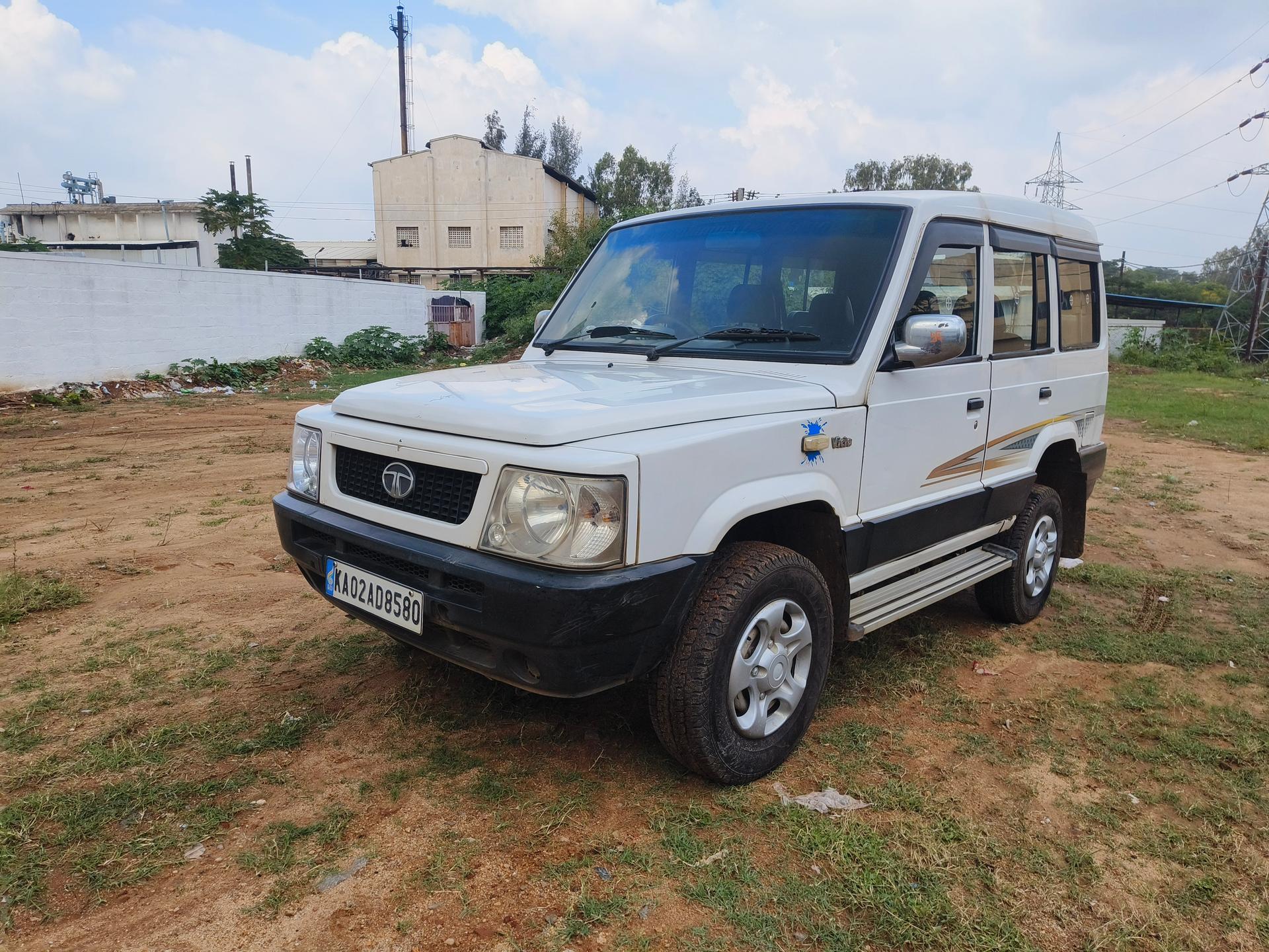2013 Tata Sumo Victa IDI EX-BS II 2013 Tata Sumo Victa IDI EX-BS II