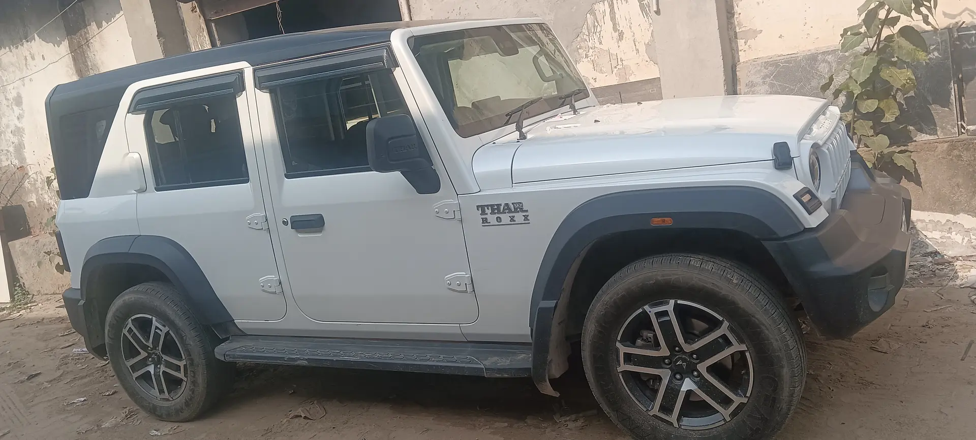 2024 Mahindra Thar AX OPT Manual 4 Seater Hard Top Diesel 2024 Mahindra Thar AX OPT Manual 4 Seater Hard Top Diesel