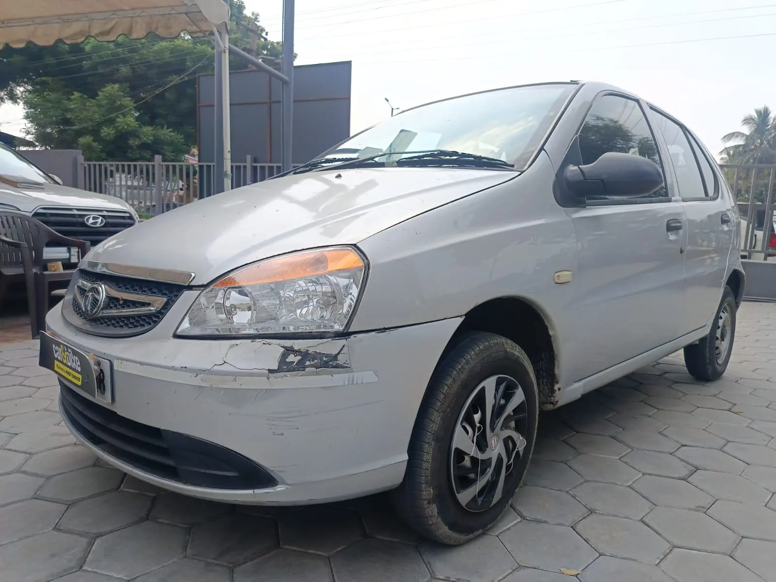 2013 Tata Indica V2 LS 2013 Tata Indica V2 LS