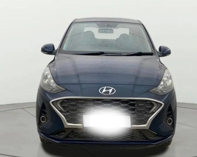 Used 2022 Hyundai Aura, Vileparle Railway Station, Mumbai  Used 2022 Hyundai Aura, Vileparle Railway Station, Mumbai