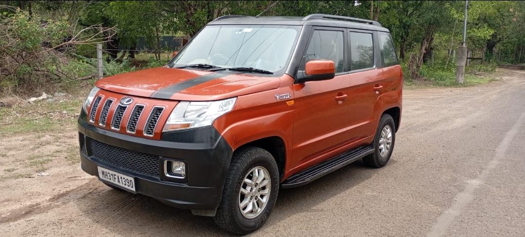 2017 Mahindra TUV300 T8 2017 Mahindra TUV300 T8