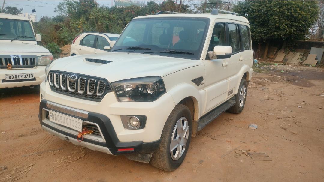 2019 Mahindra Scorpio S9 2WD 7 STR BS IV 2019 Mahindra Scorpio S9 2WD 7 STR BS IV