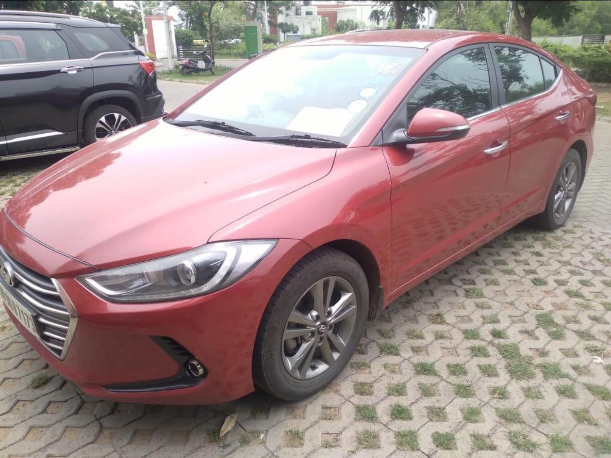 2016 Hyundai Elantra 1.6 CRDi SX 2016 Hyundai Elantra 1.6 CRDi SX