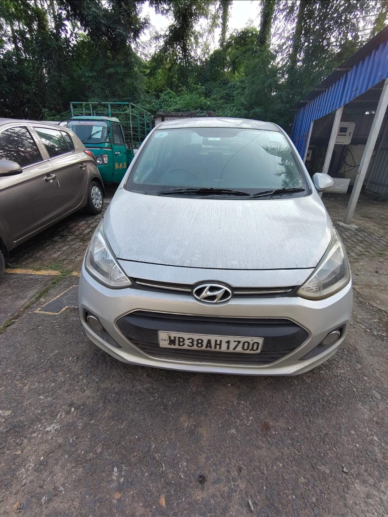 2016 Hyundai Xcent S Petrol 2016 Hyundai Xcent S Petrol
