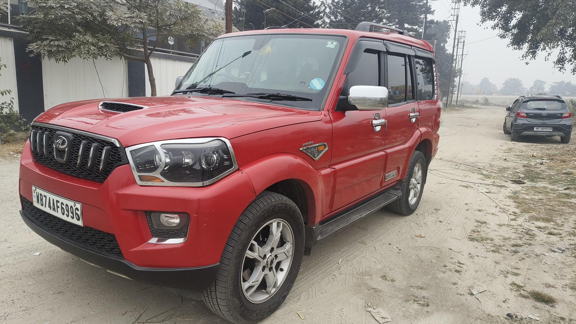 2014 Mahindra Scorpio S10 2WD 2014 Mahindra Scorpio S10 2WD