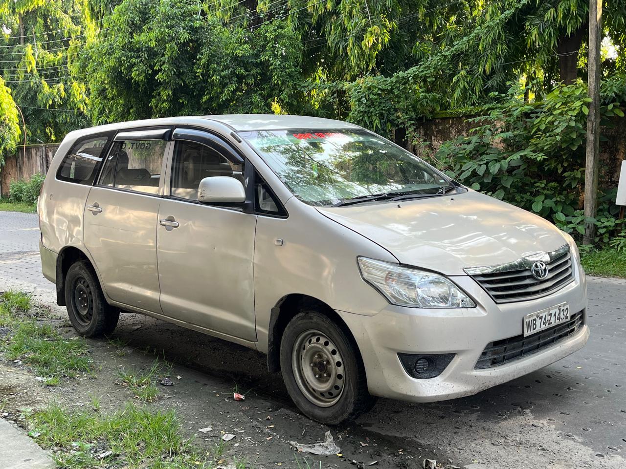 2012 Toyota Innova Euro III 2.5 G 7 Seater 2012 Toyota Innova Euro III 2.5 G 7 Seater