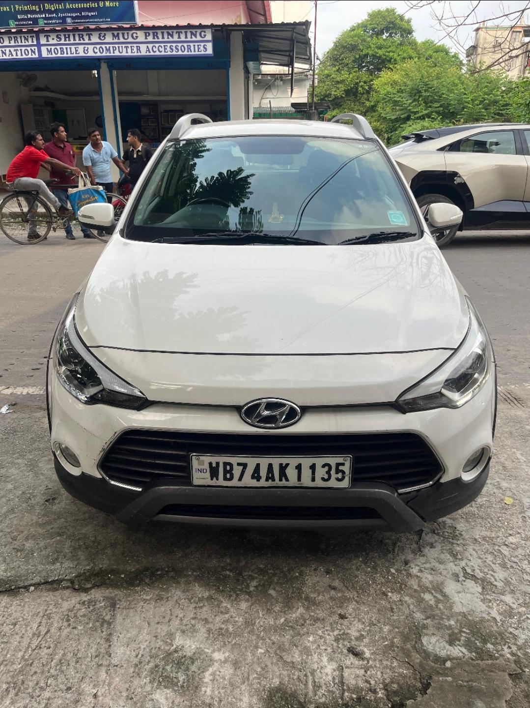 2015 Hyundai i20 Active 1.2 Base 2015 Hyundai i20 Active 1.2 Base