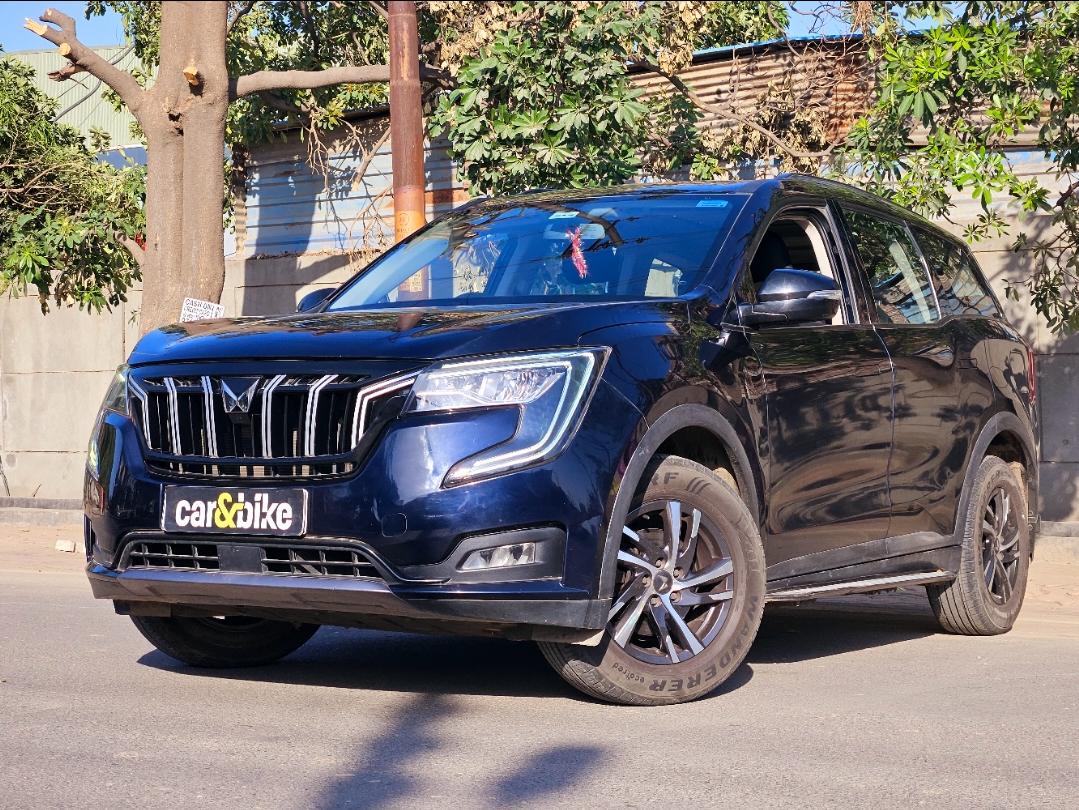 2022 Mahindra XUV700 AX5 MT Petrol 5 STR 2022 Mahindra XUV700 AX5 MT Petrol 5 STR