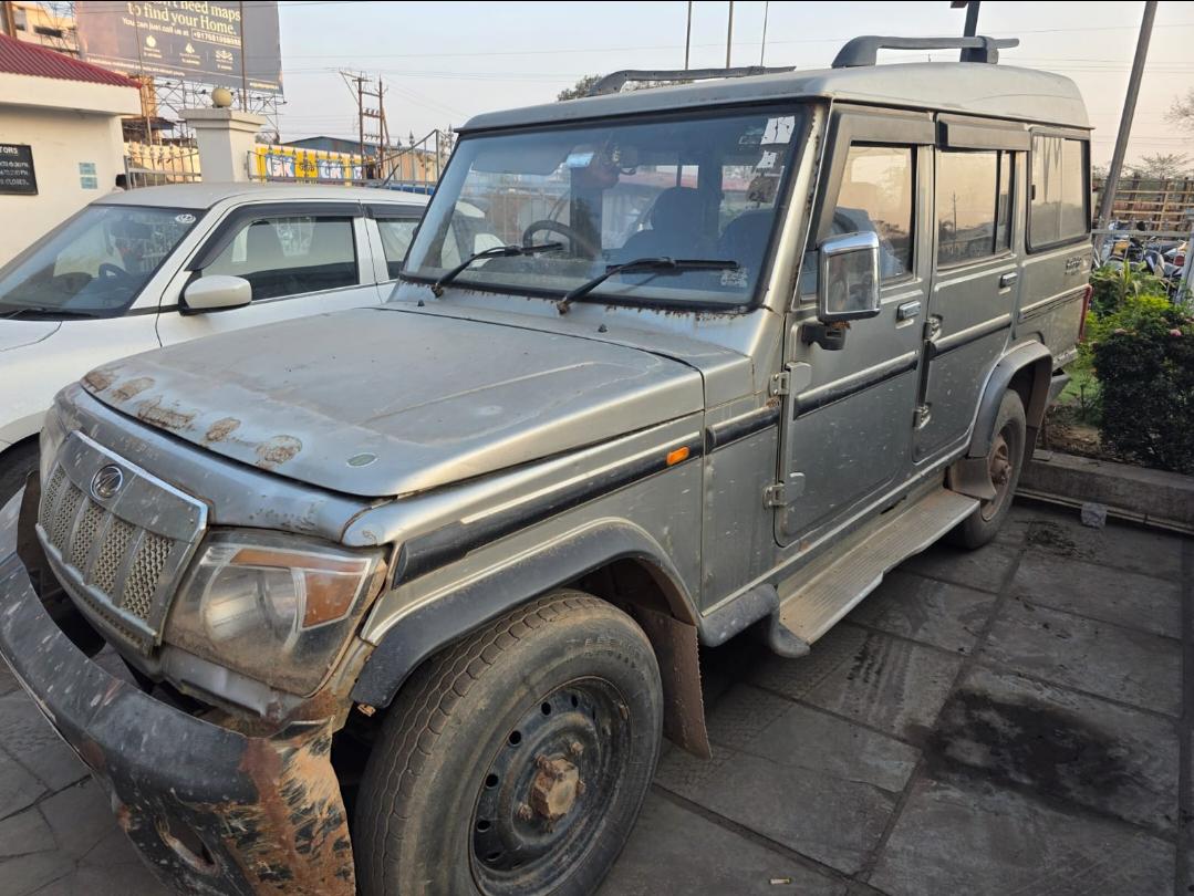 2014 Mahindra Bolero XL 2014 Mahindra Bolero XL