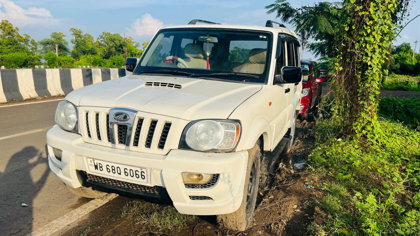 2014 Mahindra Scorpio SLE BS 4 2014 Mahindra Scorpio SLE BS 4