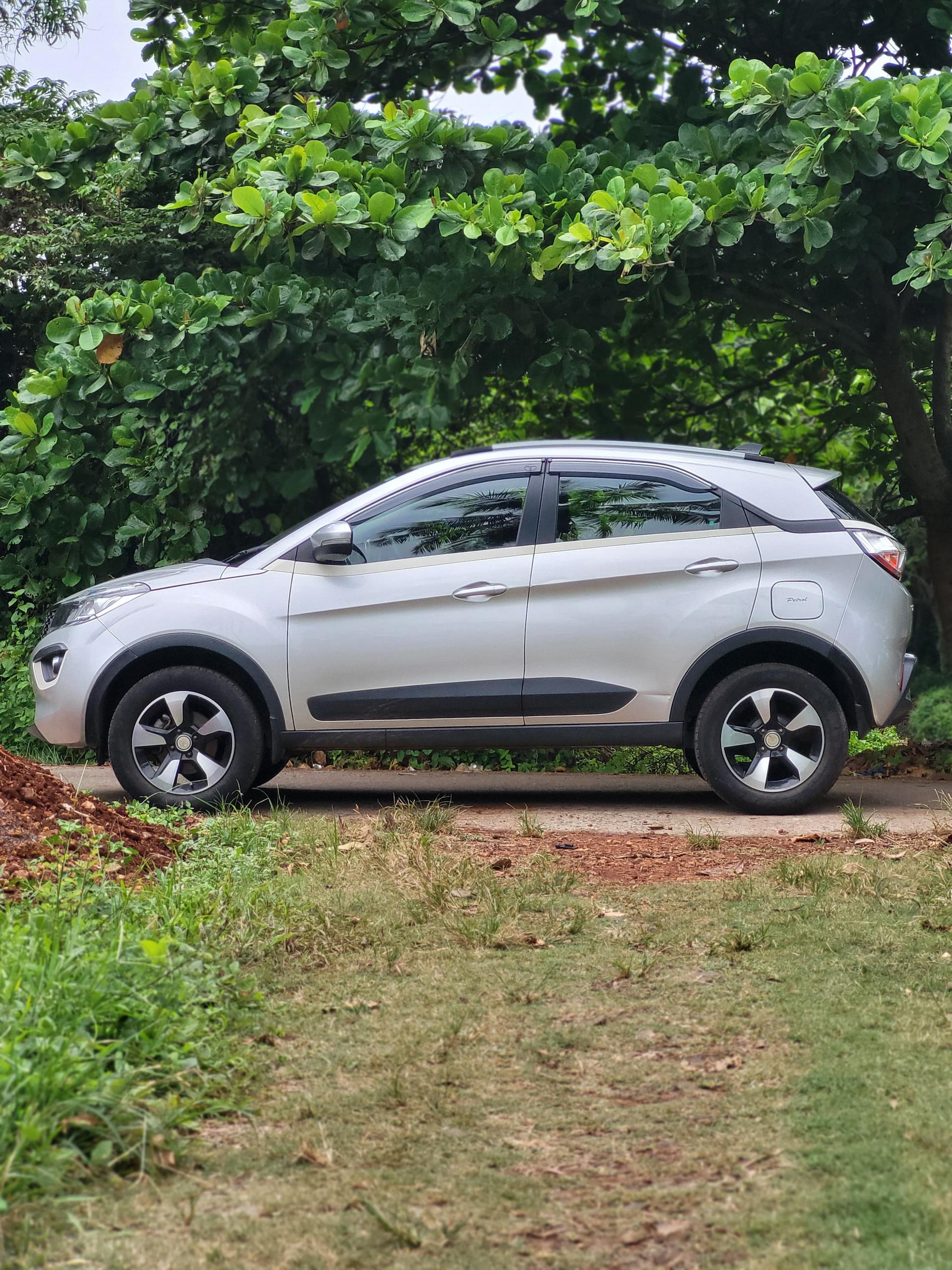 2018 Tata Nexon Revotron XZ Plus 2018 Tata Nexon Revotron XZ Plus