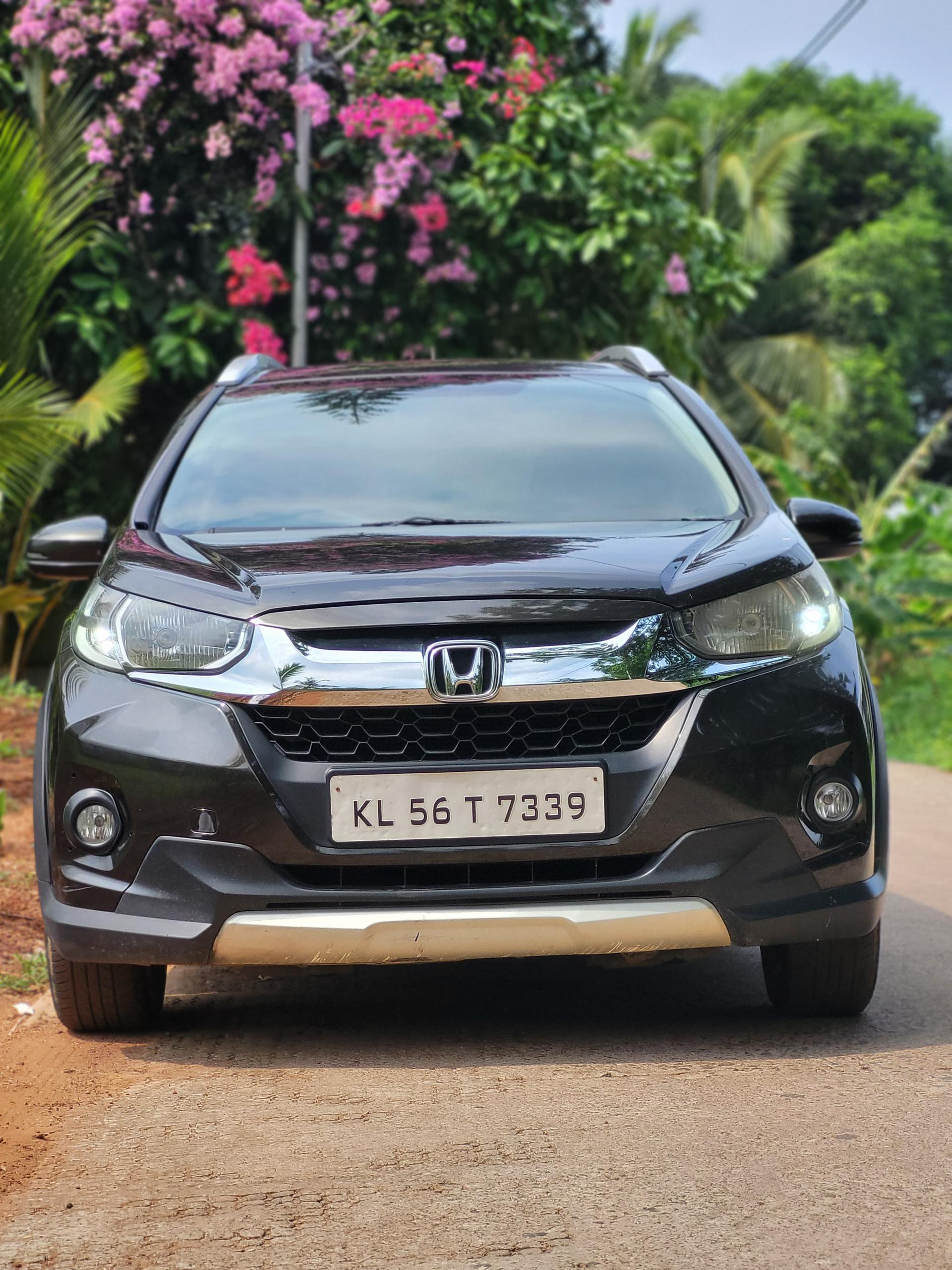 2018 Honda WR-V VX MT Petrol BS IV 2018 Honda WR-V VX MT Petrol BS IV