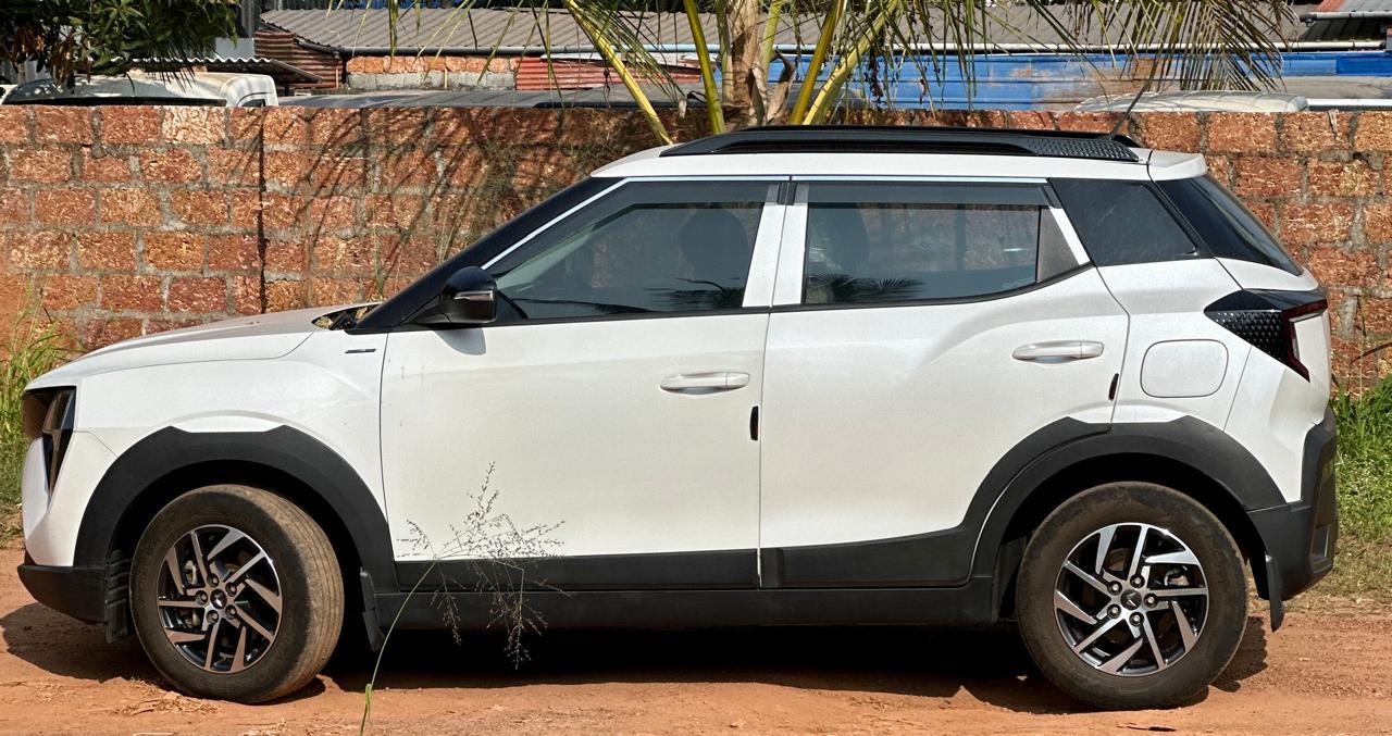 2024 Mahindra XUV 3XO MX2 Pro 1.2 L TCMPFi 2024 Mahindra XUV 3XO MX2 Pro 1.2 L TCMPFi