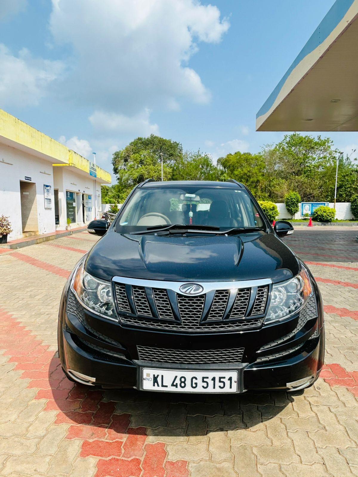 2014 Mahindra XUV500 W8 FWD 2014 Mahindra XUV500 W8 FWD
