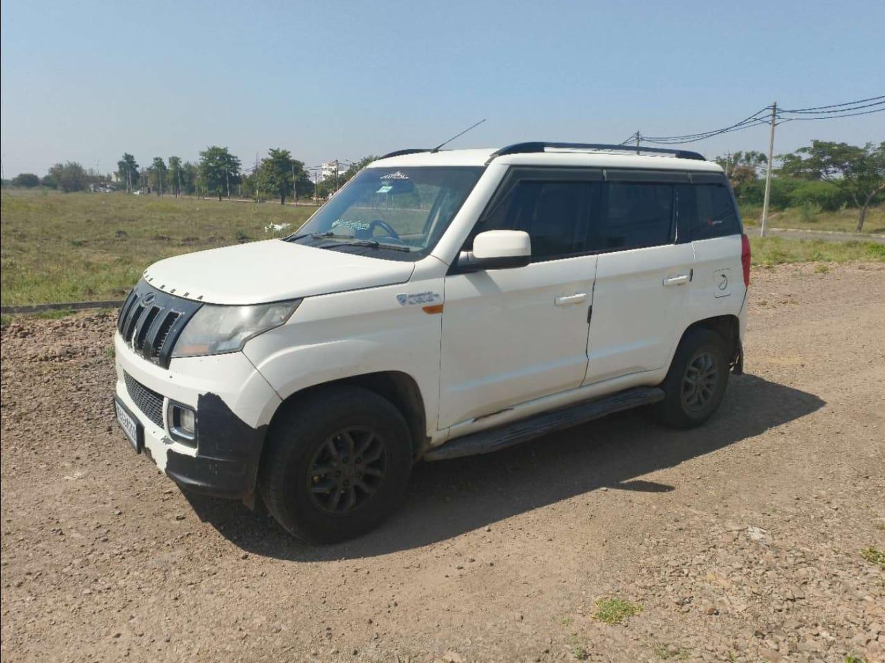 2018 Mahindra TUV300 T10 100HP 2018 Mahindra TUV300 T10 100HP