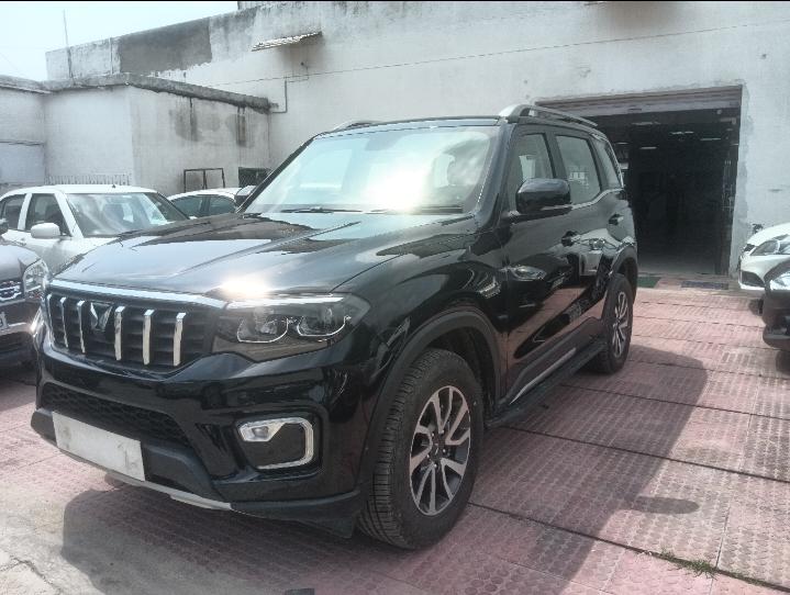 2024 Mahindra Scorpio-N Z8 L 7 STR AT Diesel 2024 Mahindra Scorpio-N Z8 L 7 STR AT Diesel