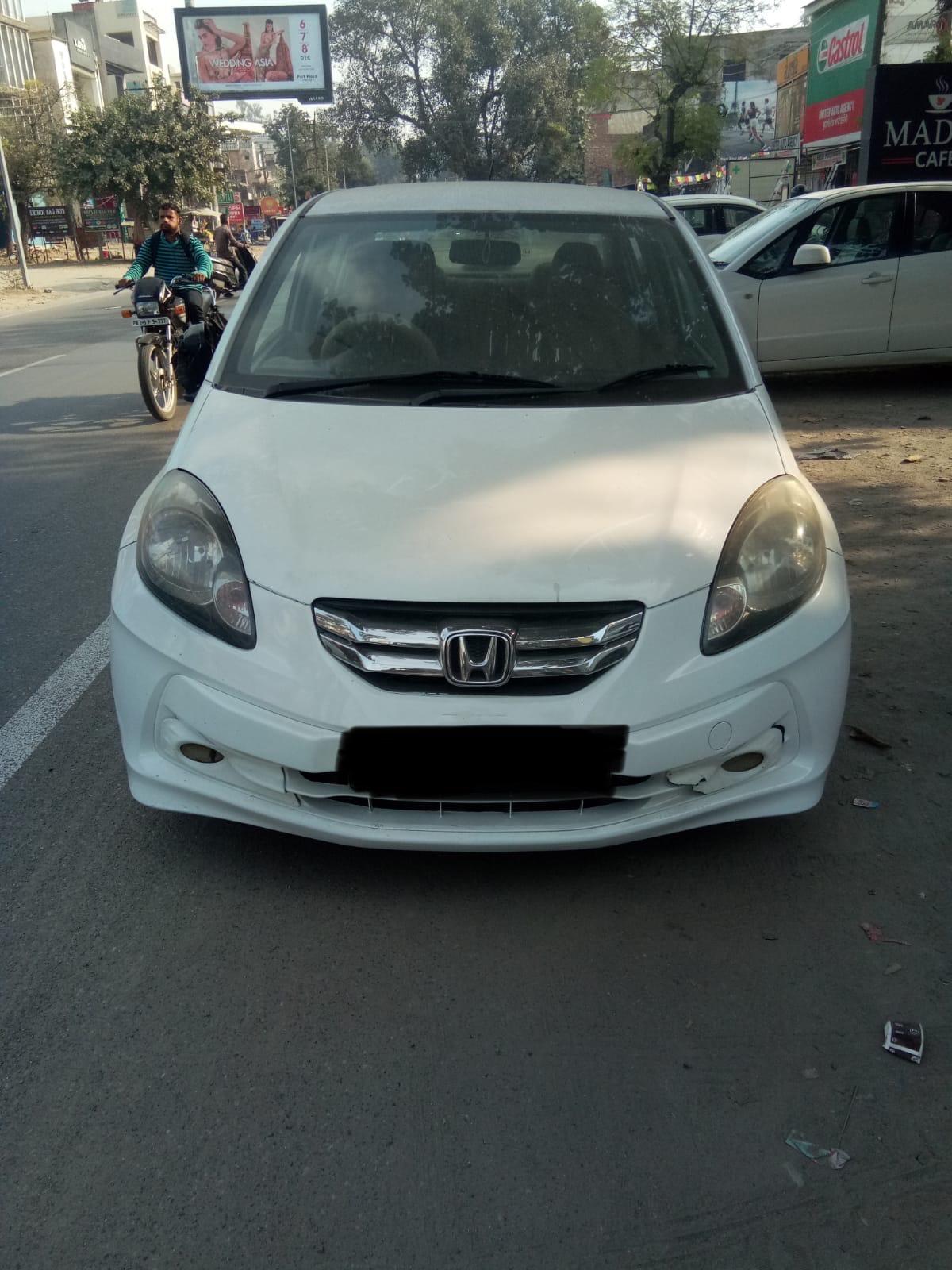 2013 Honda Amaze VX MT Diesel (O) 2013 Honda Amaze VX MT Diesel (O)