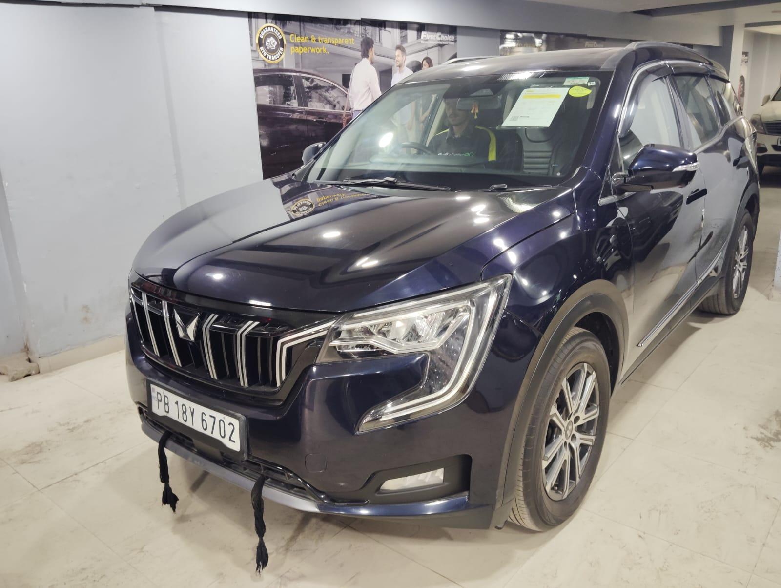 2023 Mahindra XUV700 AX7 MT Petrol 7 STR 2023 Mahindra XUV700 AX7 MT Petrol 7 STR