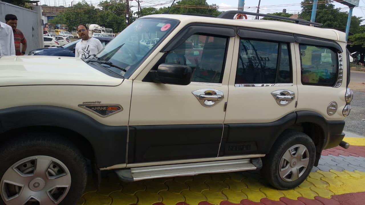 2016 Mahindra Scorpio S4 2WD 2016 Mahindra Scorpio S4 2WD