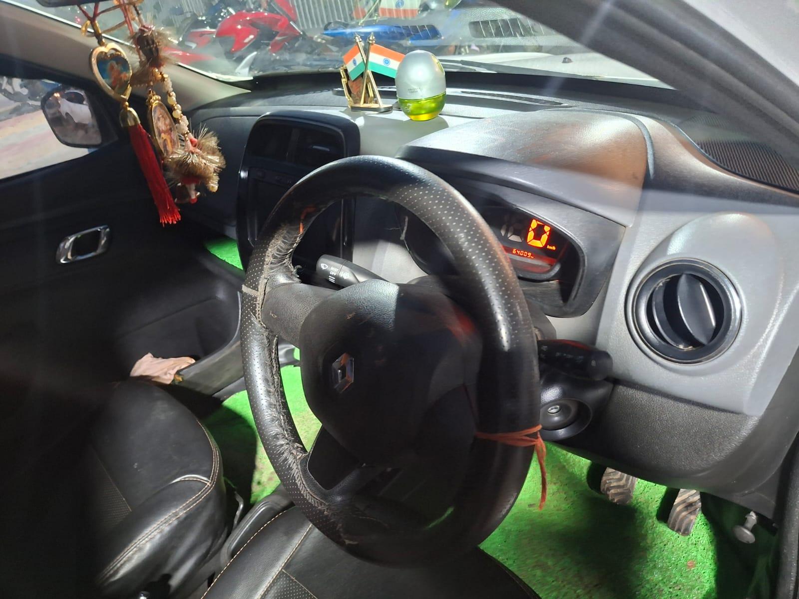 2018 Renault Kwid RXT 1.0 AMT Driver Airbag Option 2018 Renault Kwid RXT 1.0 AMT Driver Airbag Option