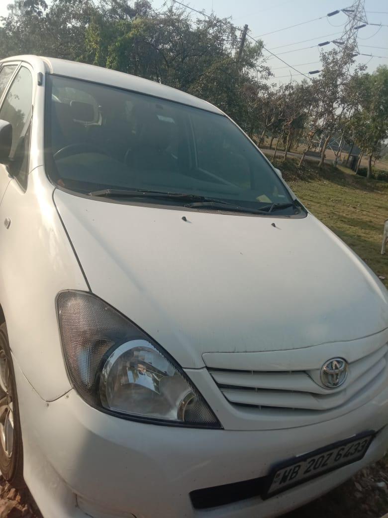 2011 Toyota Innova 2.5 G1 2011 Toyota Innova 2.5 G1