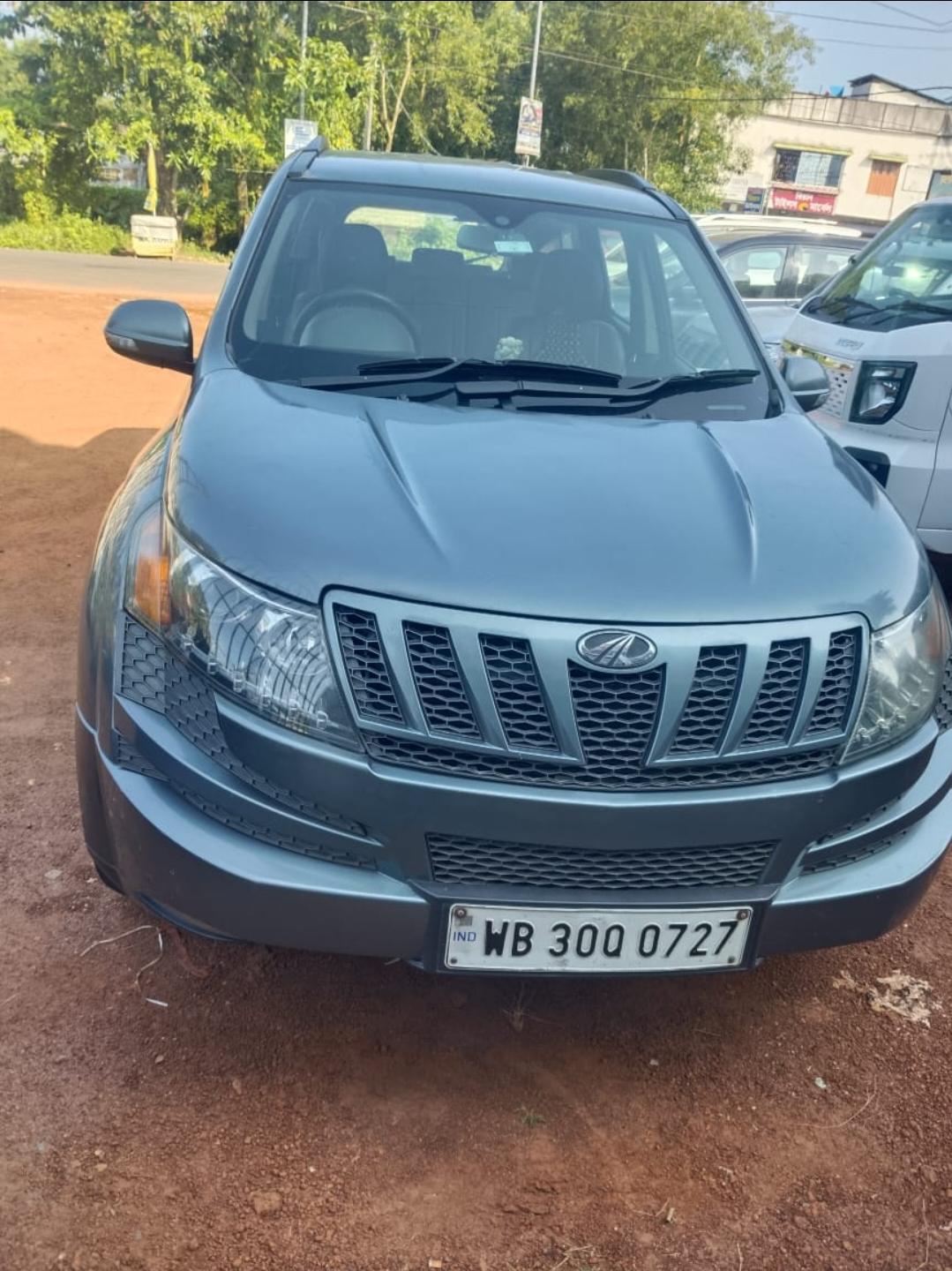 2014 Mahindra XUV500 W8 FWD 2014 Mahindra XUV500 W8 FWD