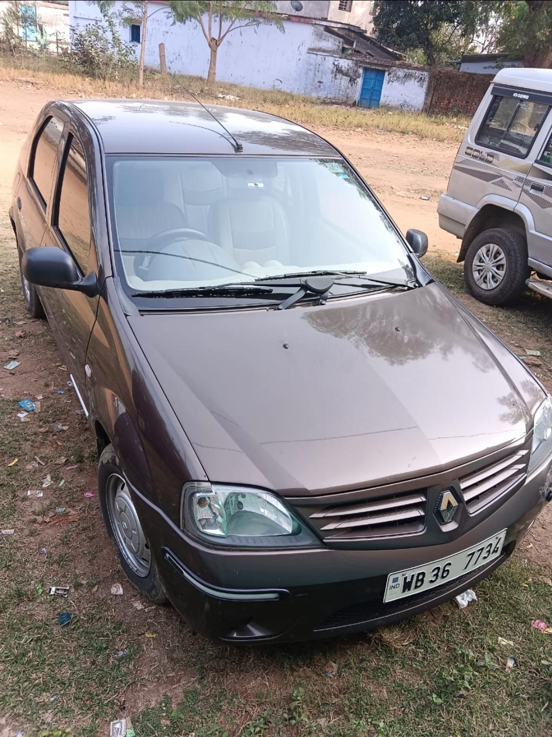 2011 Mahindra Renault Logan 1.4 GLX 2011 Mahindra Renault Logan 1.4 GLX
