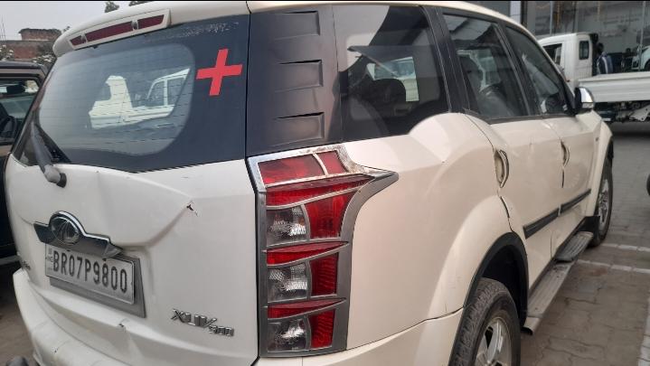 2013 Mahindra XUV500 W8 FWD 2013 Mahindra XUV500 W8 FWD