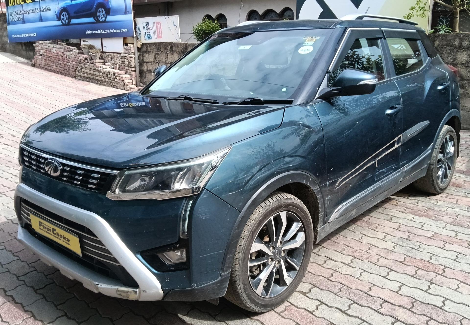 2019 Mahindra XUV300 W8 (O) Petrol BS IV 2019 Mahindra XUV300 W8 (O) Petrol BS IV