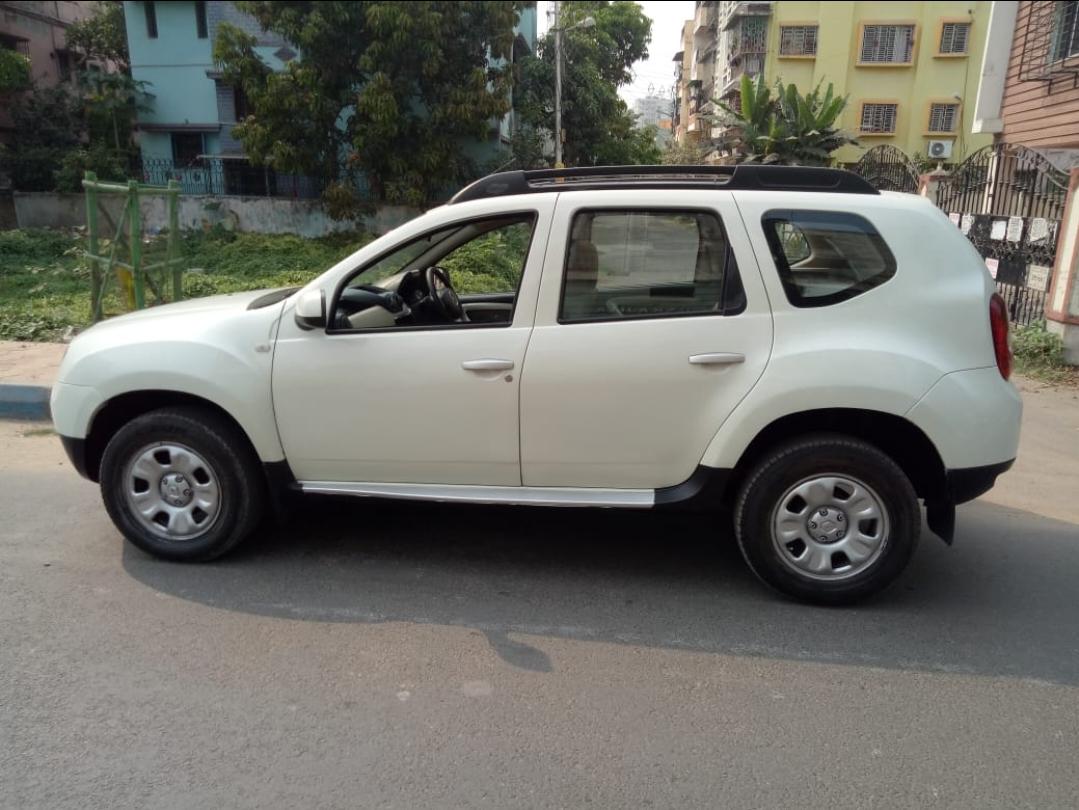 2013 Renault Duster Petrol RXL 2013 Renault Duster Petrol RXL