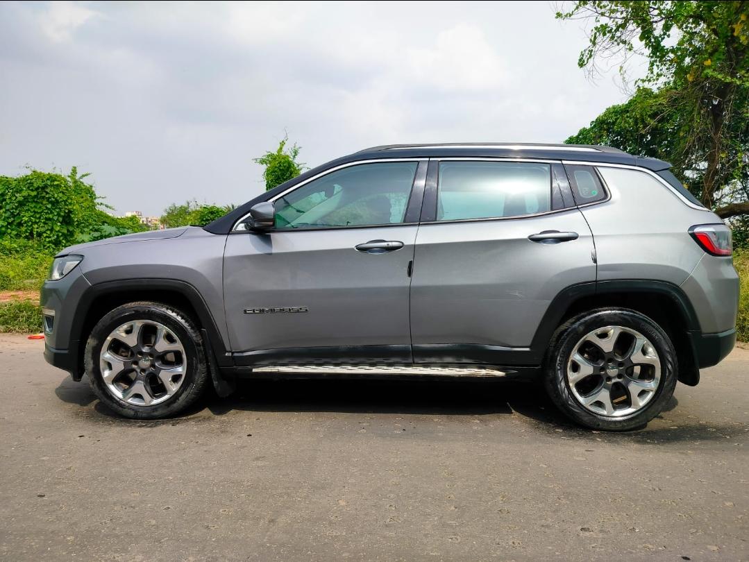 2019 Jeep Compass Limited 4X4 2.0 Diesel BS IV 2019 Jeep Compass Limited 4X4 2.0 Diesel BS IV