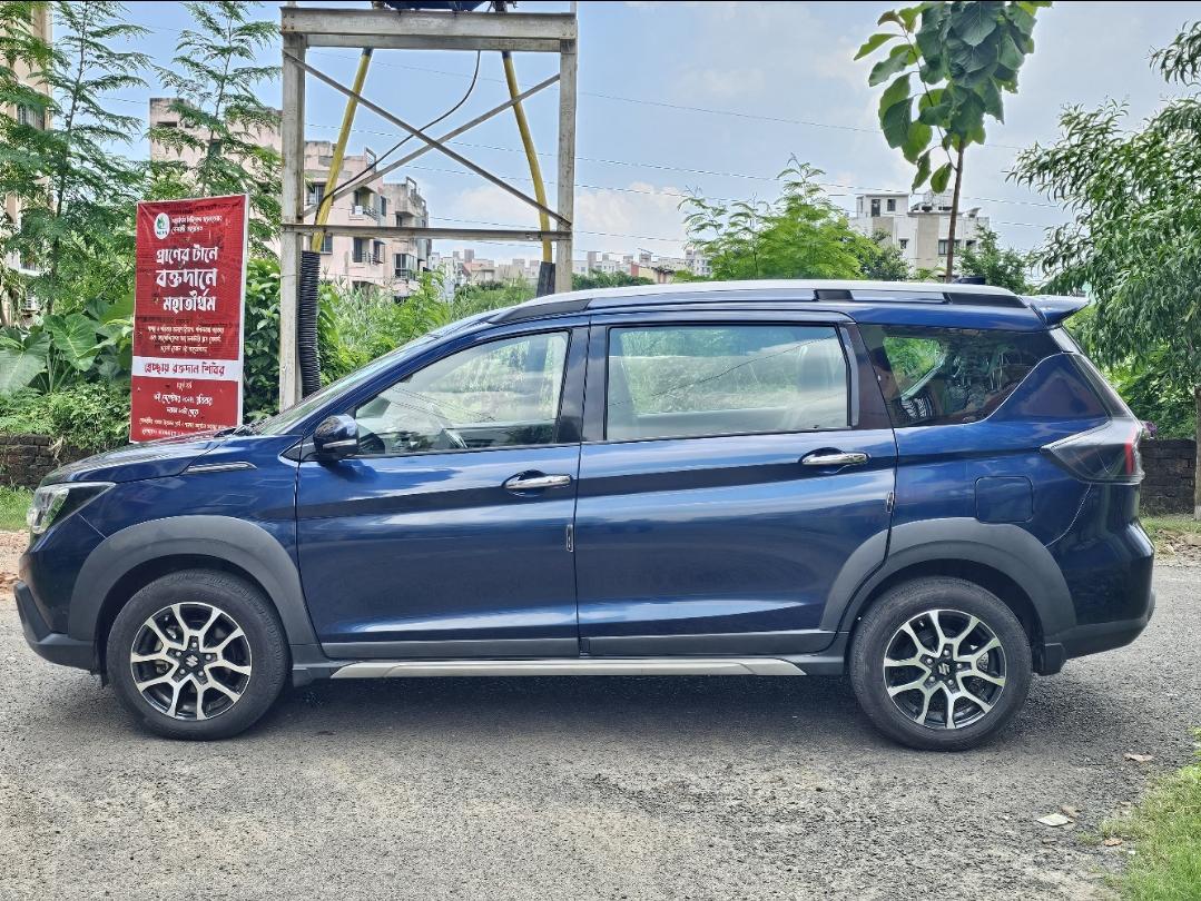 2023 Maruti Suzuki XL6 Alpha MT 2023 Maruti Suzuki XL6 Alpha MT