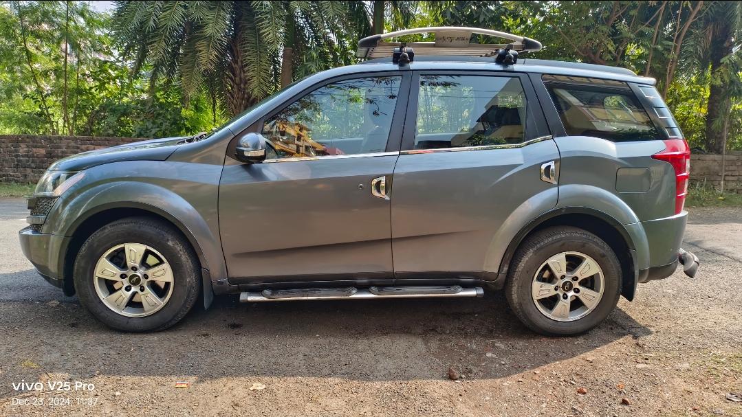 2015 Mahindra XUV500 W8 FWD 2015 Mahindra XUV500 W8 FWD