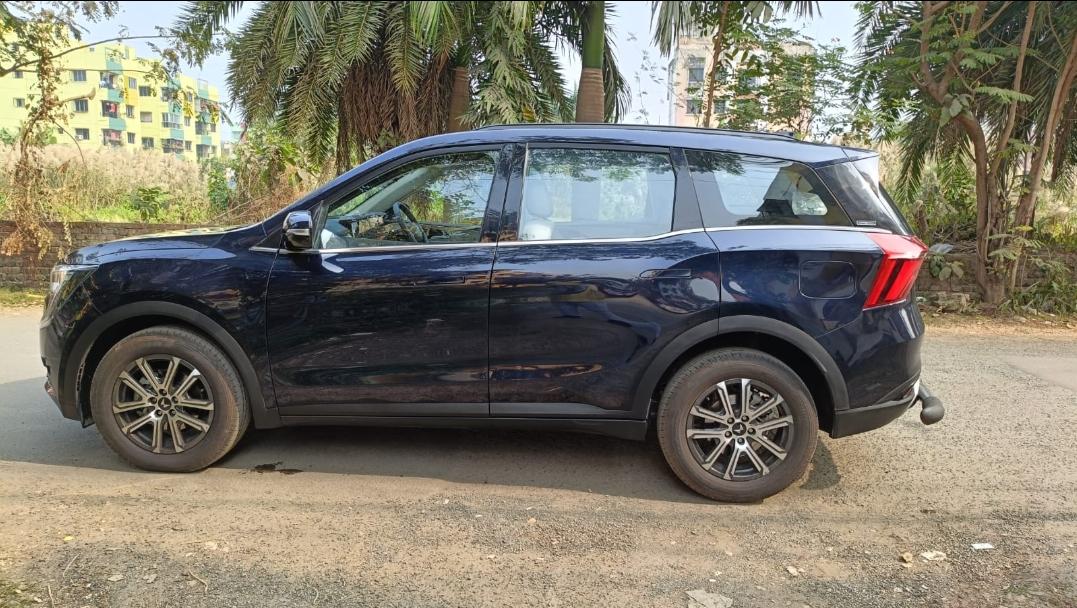 2025 Mahindra XUV700 AX7 AT Petrol 7 STR 2025 Mahindra XUV700 AX7 AT Petrol 7 STR