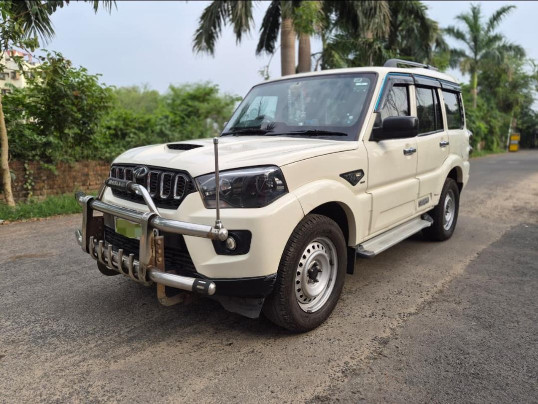 2022 Mahindra Scorpio S5 2022 Mahindra Scorpio S5