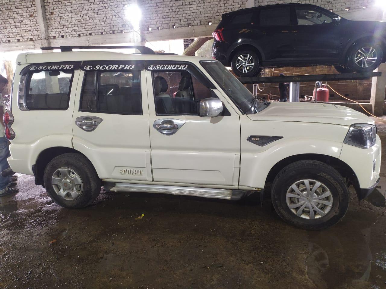 2018 Mahindra Scorpio S3 2WD BS IV 2018 Mahindra Scorpio S3 2WD BS IV