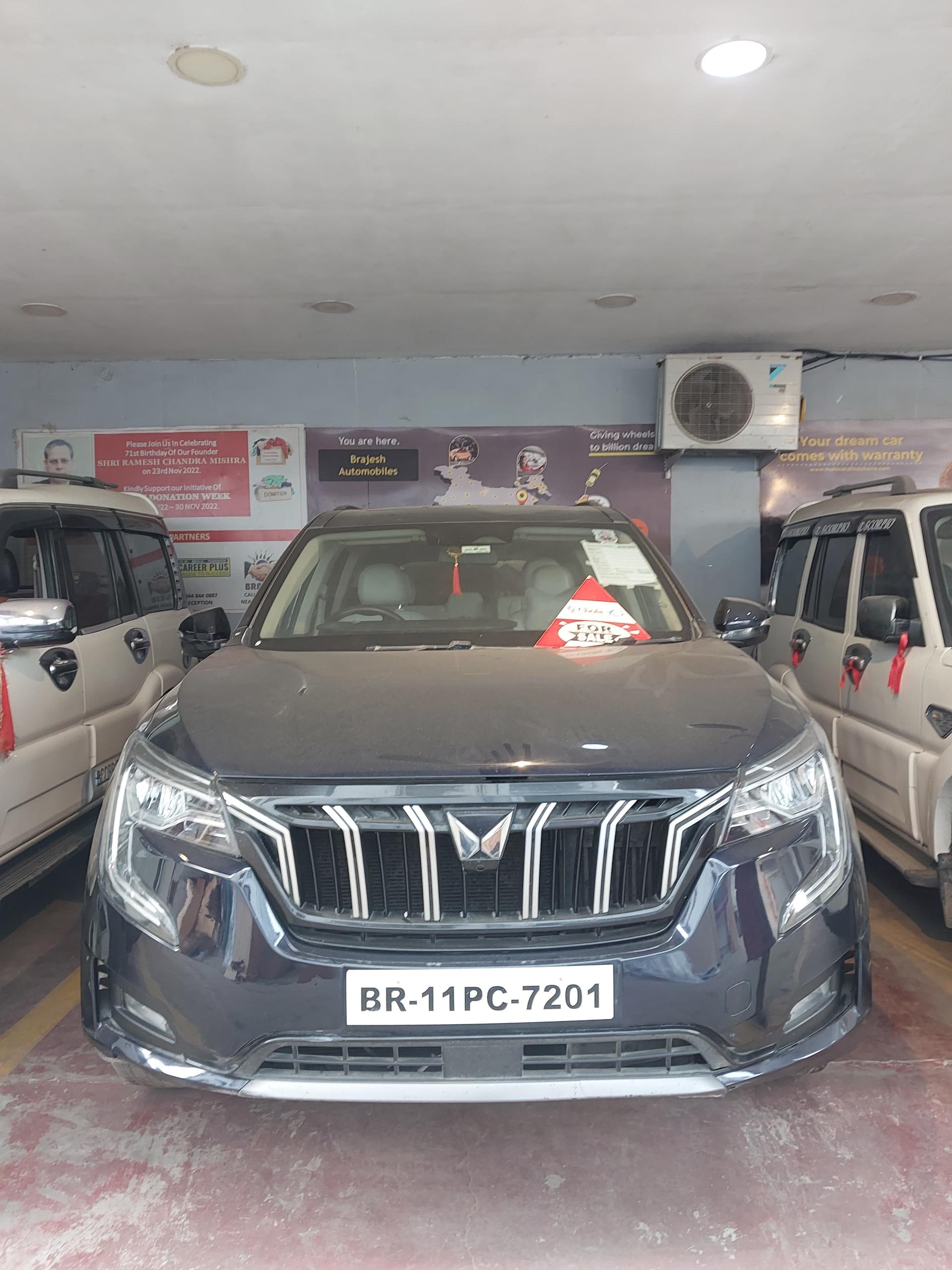 2022 Mahindra XUV700 AX7 MT Diesel 7 STR 2022 Mahindra XUV700 AX7 MT Diesel 7 STR