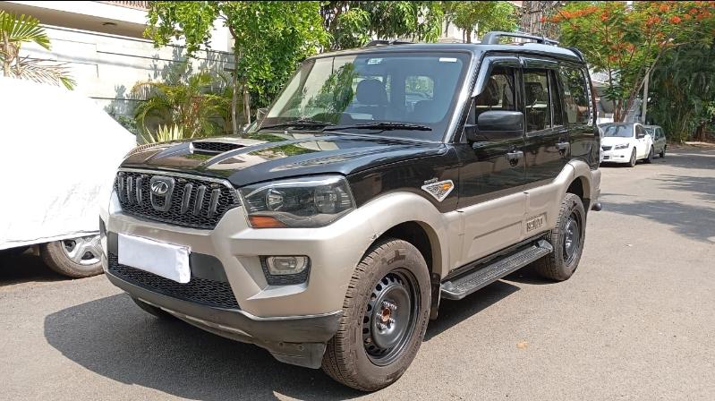 2016 Mahindra Scorpio S4 PLUS 1.99 Litre 2016 Mahindra Scorpio S4 PLUS 1.99 Litre