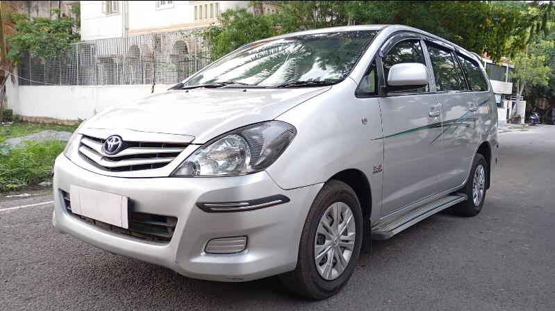 2010 Toyota Innova 2.5 G4 2010 Toyota Innova 2.5 G4