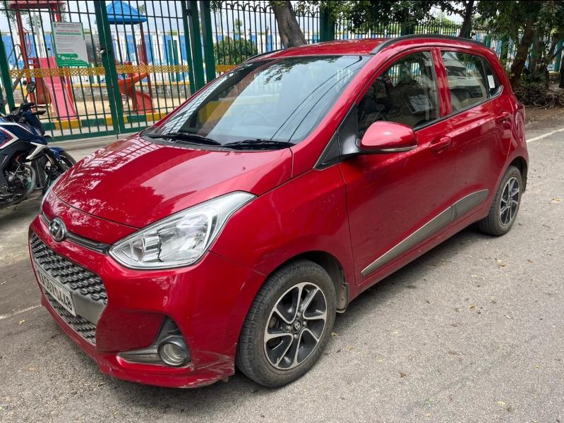 2017 Hyundai Grand i10 1.2 Sportz(O) Petrol 2017 Hyundai Grand i10 1.2 Sportz(O) Petrol
