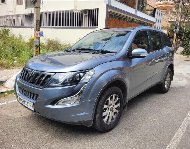 2016 Mahindra XUV500 W10 FWD AT 2016 Mahindra XUV500 W10 FWD AT