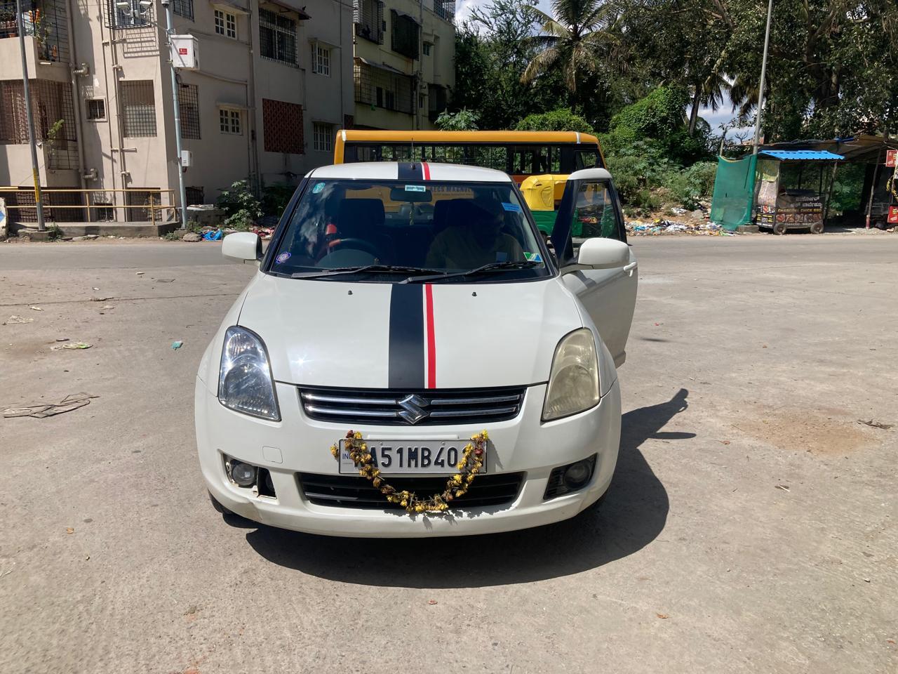 2011 Maruti Suzuki Swift DZire VXI 2011 Maruti Suzuki Swift DZire VXI