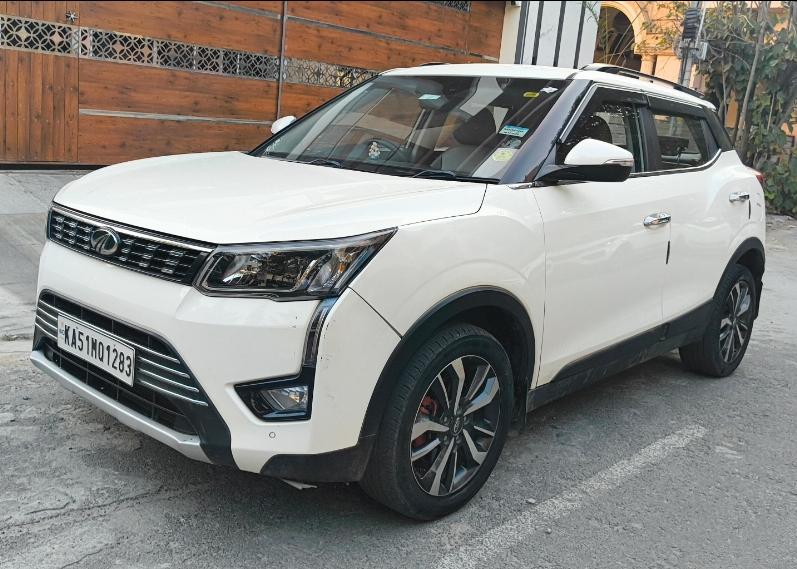 2020 Mahindra XUV300 W8 (O) Petrol 2020 Mahindra XUV300 W8 (O) Petrol