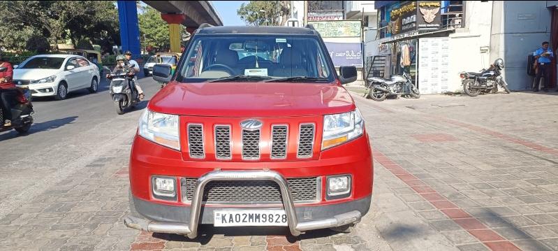 2017 Mahindra TUV300 T8 2017 Mahindra TUV300 T8